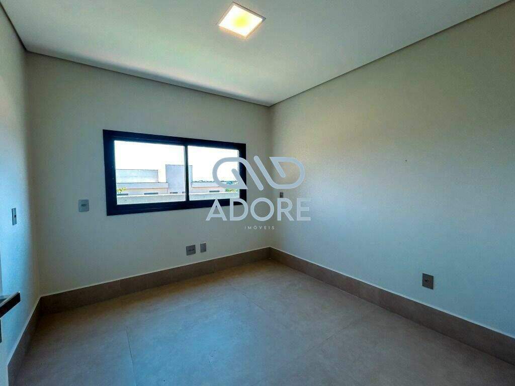 Casa de Condomínio à venda no Condomínio Villas do Golfe: 