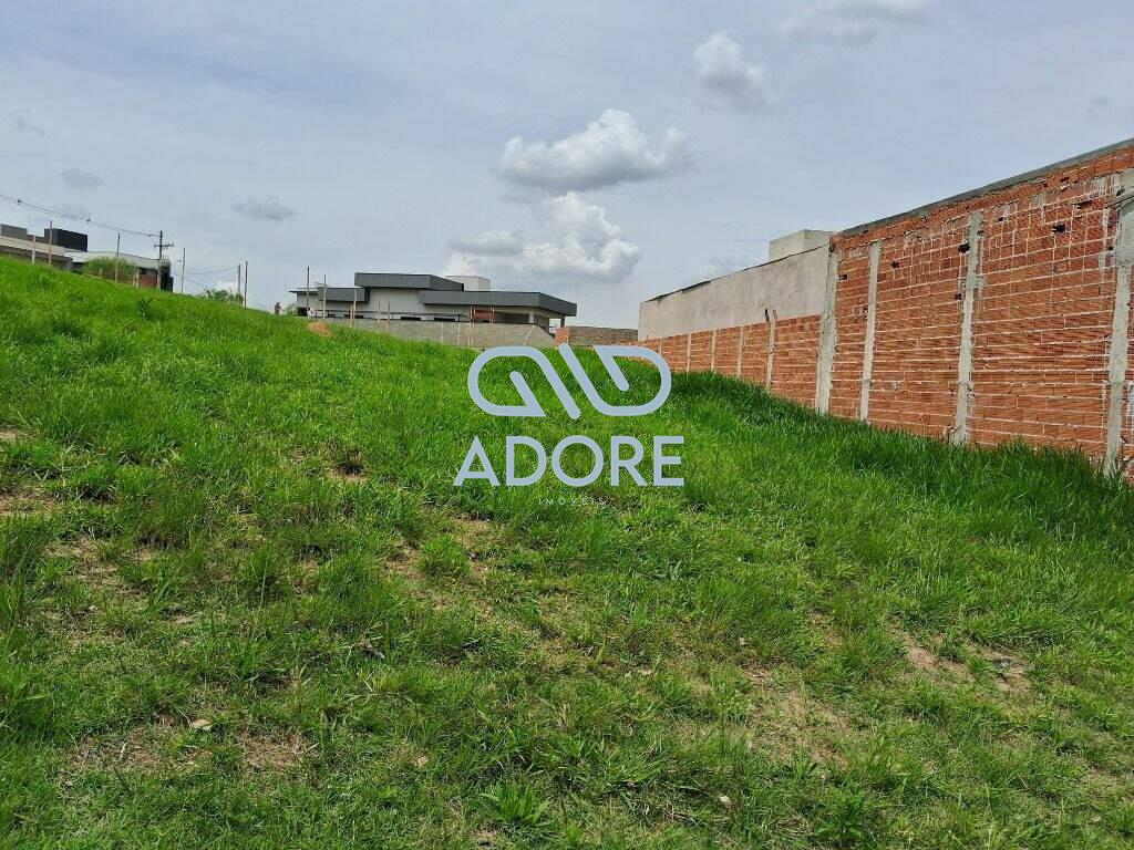 Terreno à venda no Condomínio Mirante dos Ipês: 