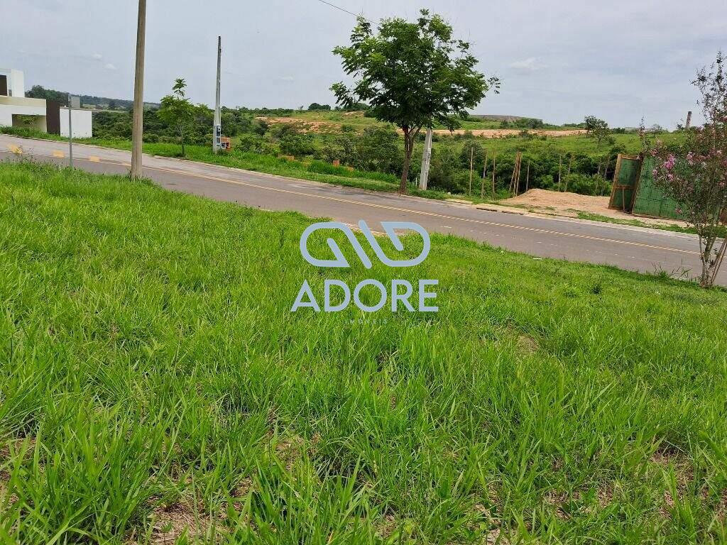 Terreno à venda no Condomínio Mirante dos Ipês: 