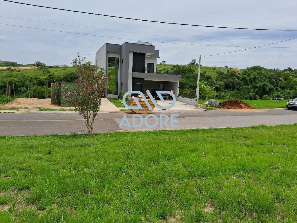 Terreno à venda no Condomínio Mirante dos Ipês: 