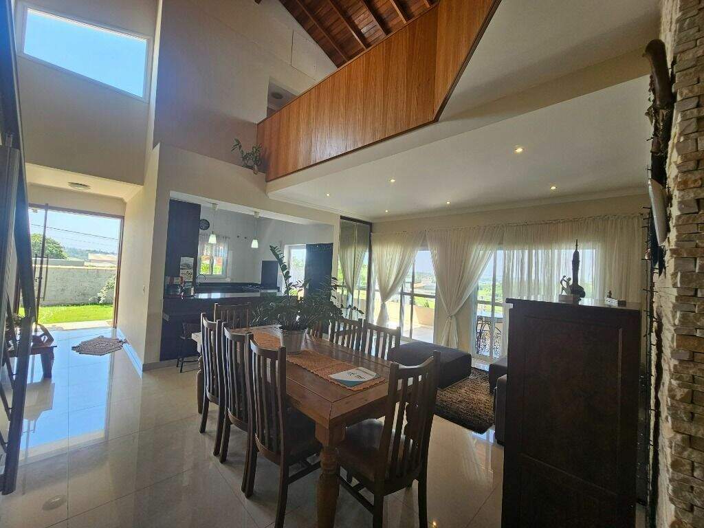 Casa de Condomínio à venda no Terras de Santa Izabel: 