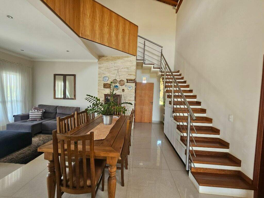 Casa de Condomínio à venda no Terras de Santa Izabel: 