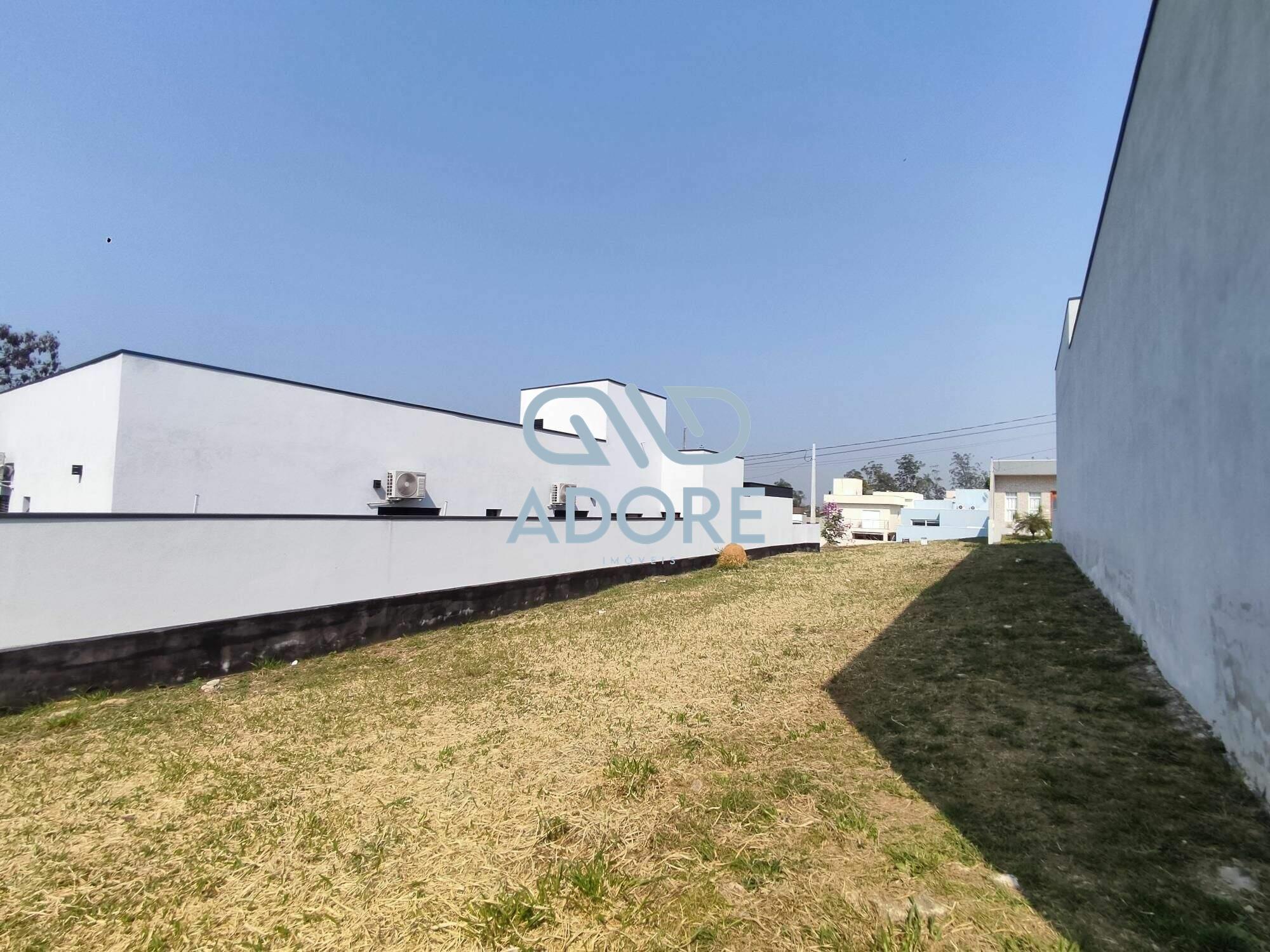 Terreno à venda no Condomínio Residencial Mont Blanc: 