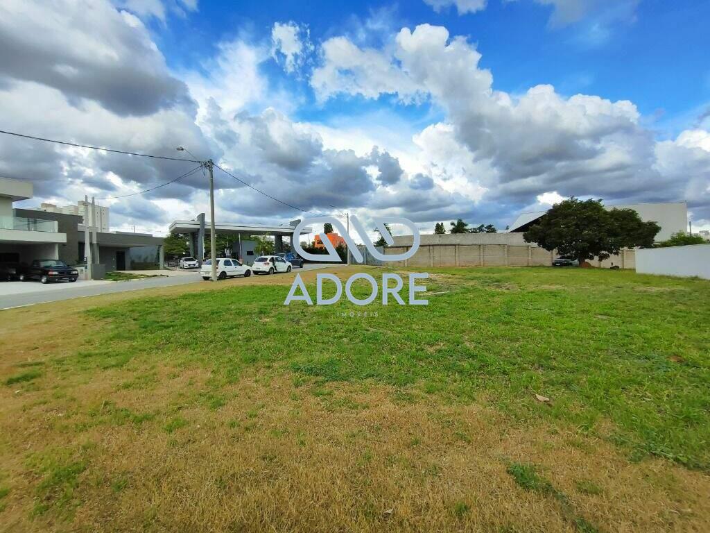 Terreno à venda no Condomínio Residencial Mont Blanc: 