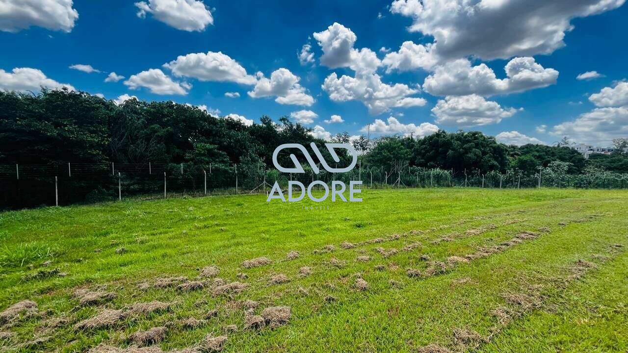 Terreno à venda no Condomínio Una: 