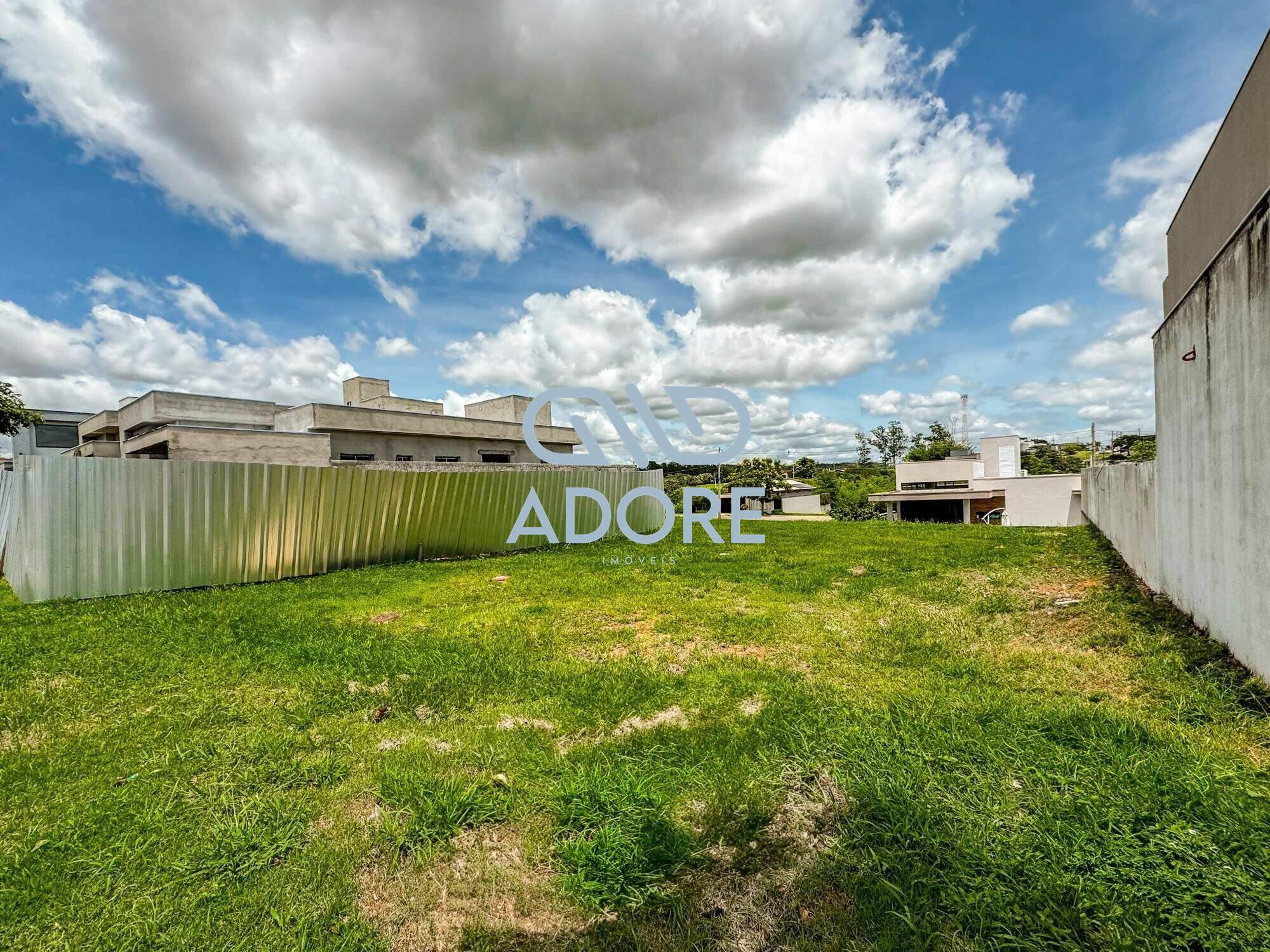 Terreno à venda no Condomínio Una: 