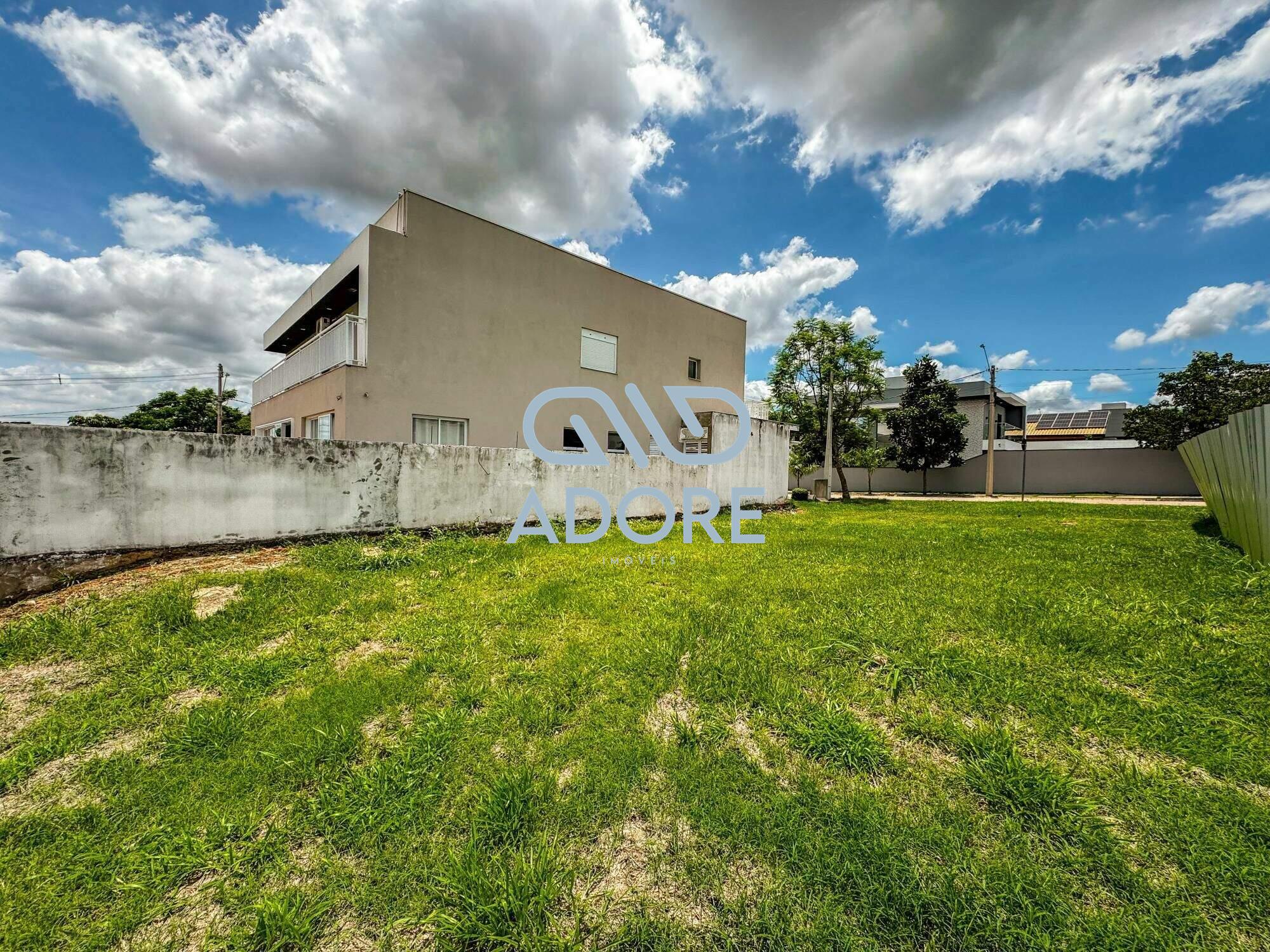 Terreno à venda no Condomínio Una: 