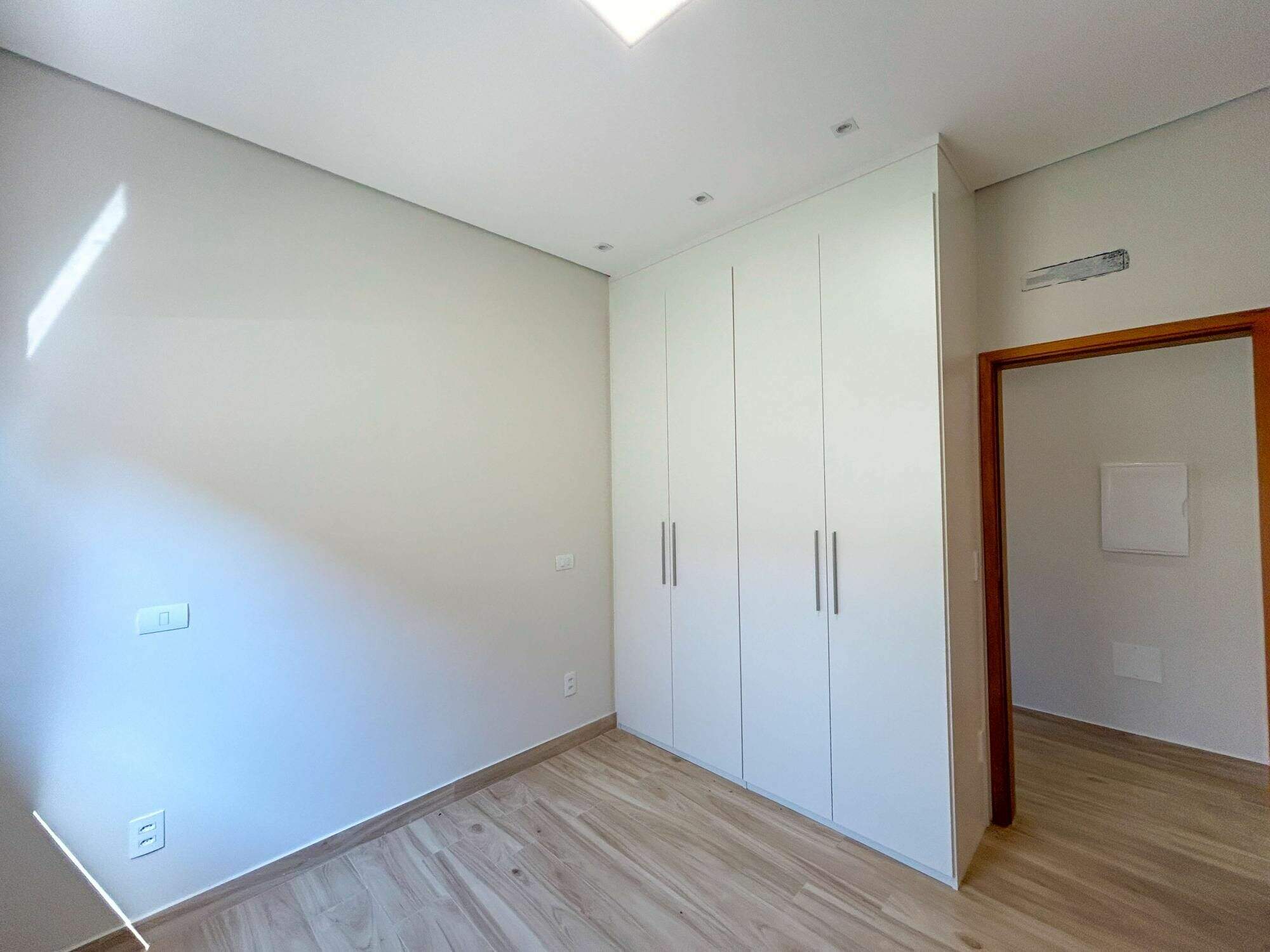 Casa de Condomínio à venda no Condomínio Una: 