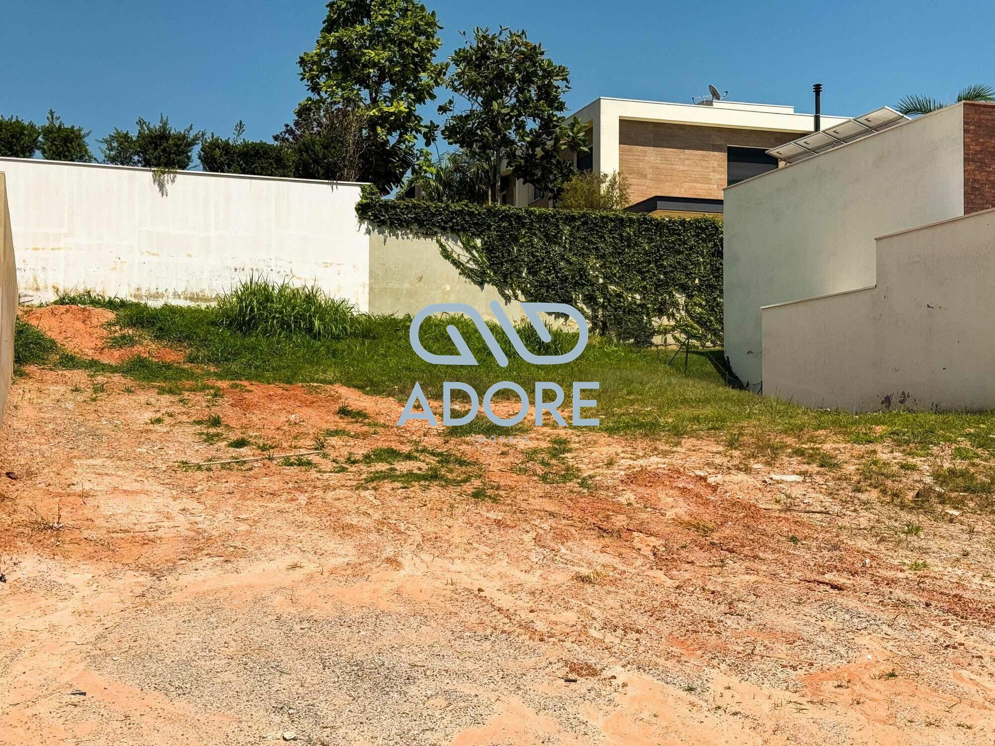 Terreno à venda no Condomínio Villas do Golfe: 