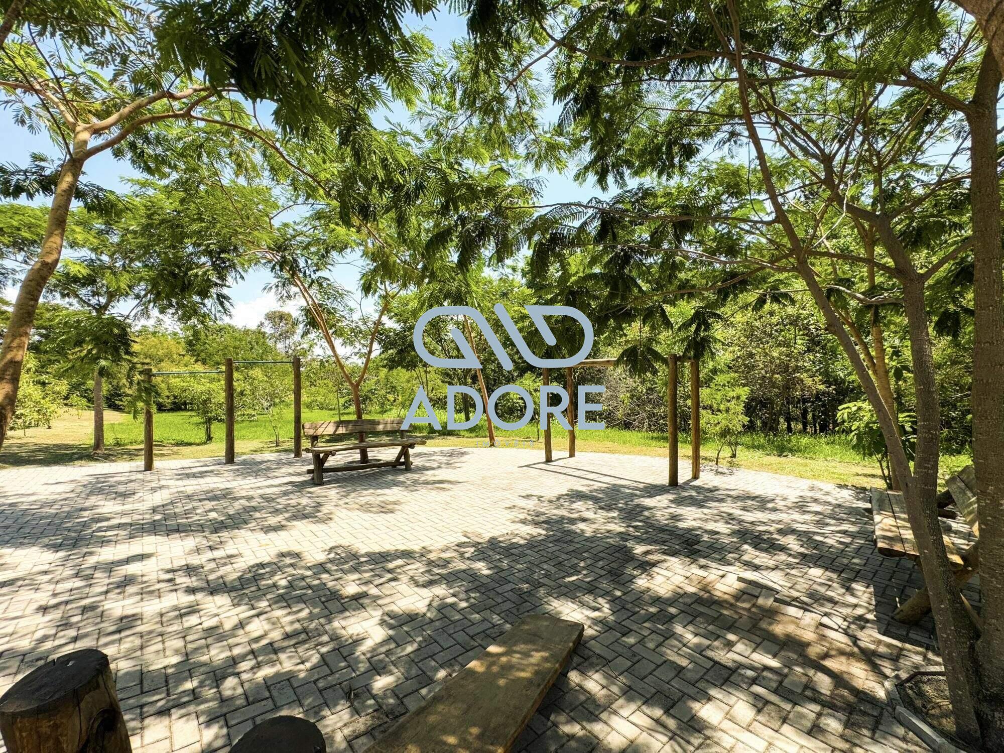 Terreno à venda no Condomínio Villas do Golfe: 