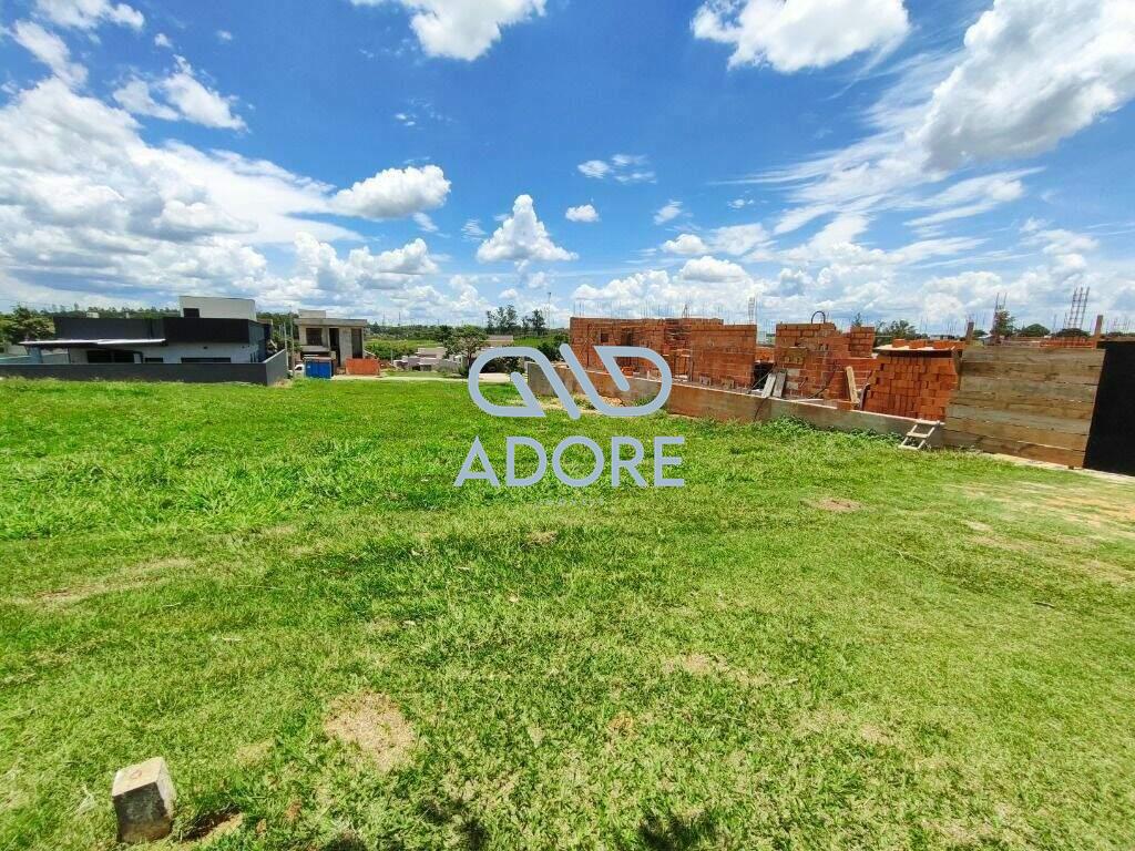 Terreno à venda no Condomínio Una: 