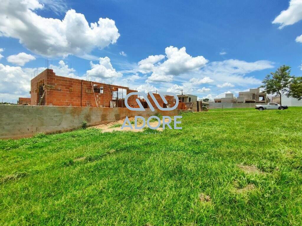 Terreno à venda no Condomínio Una: 