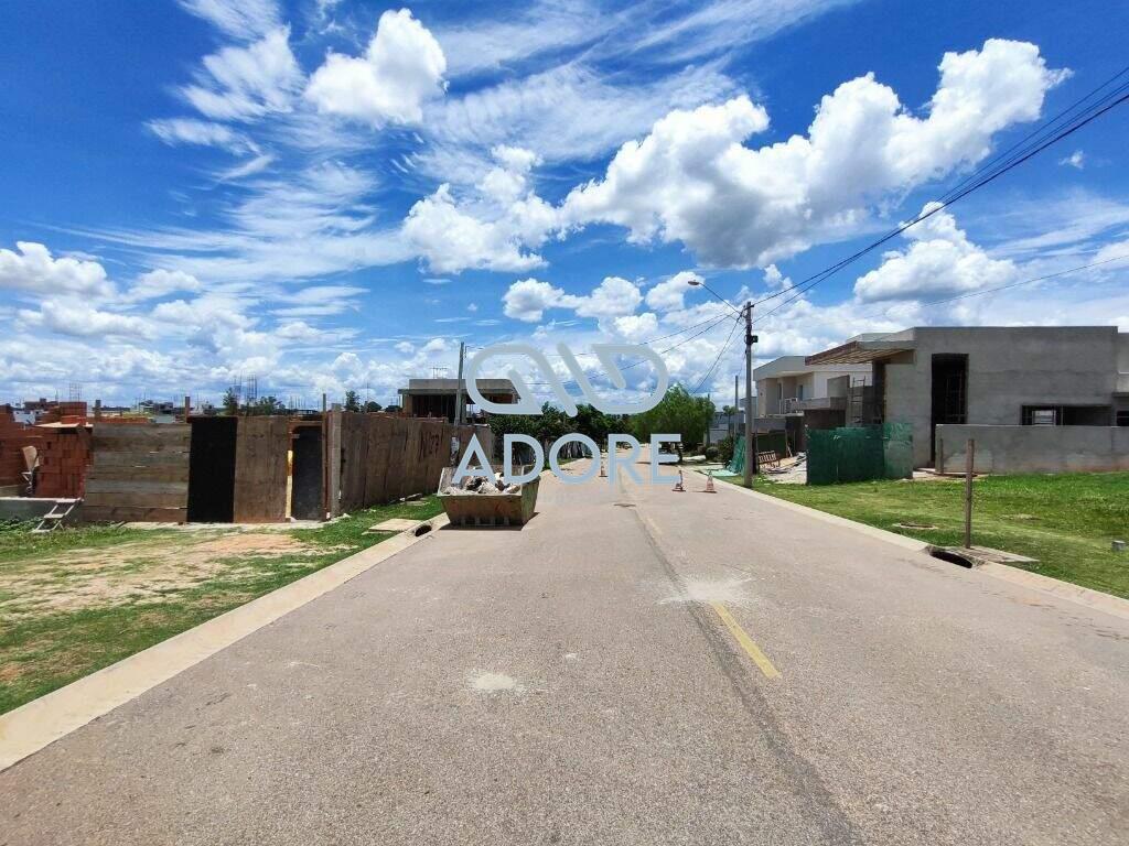 Terreno à venda no Condomínio Una: 