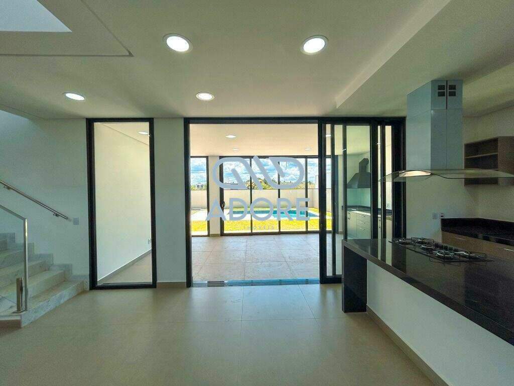 Casa de Condomínio à venda no Condomínio Villas do Golfe: 