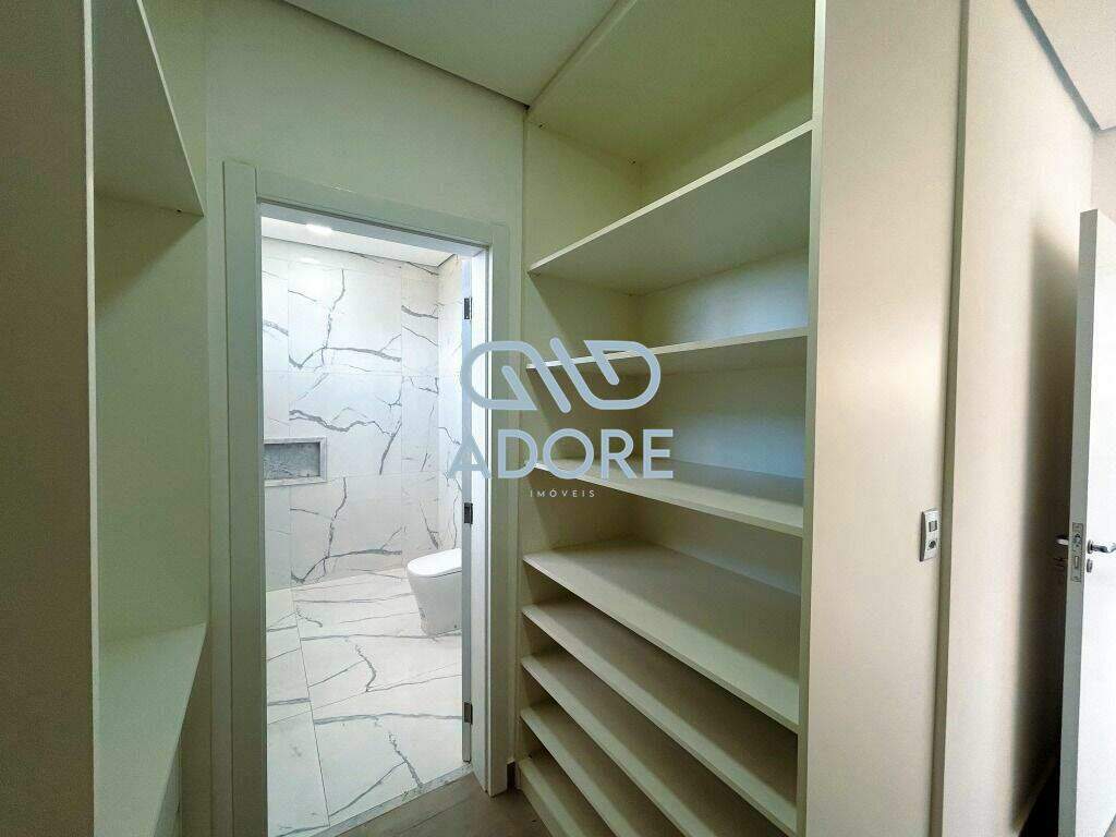 Casa de Condomínio à venda no Condomínio Villas do Golfe: 