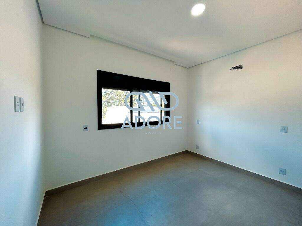 Casa de Condomínio à venda no Condomínio Villas do Golfe: 