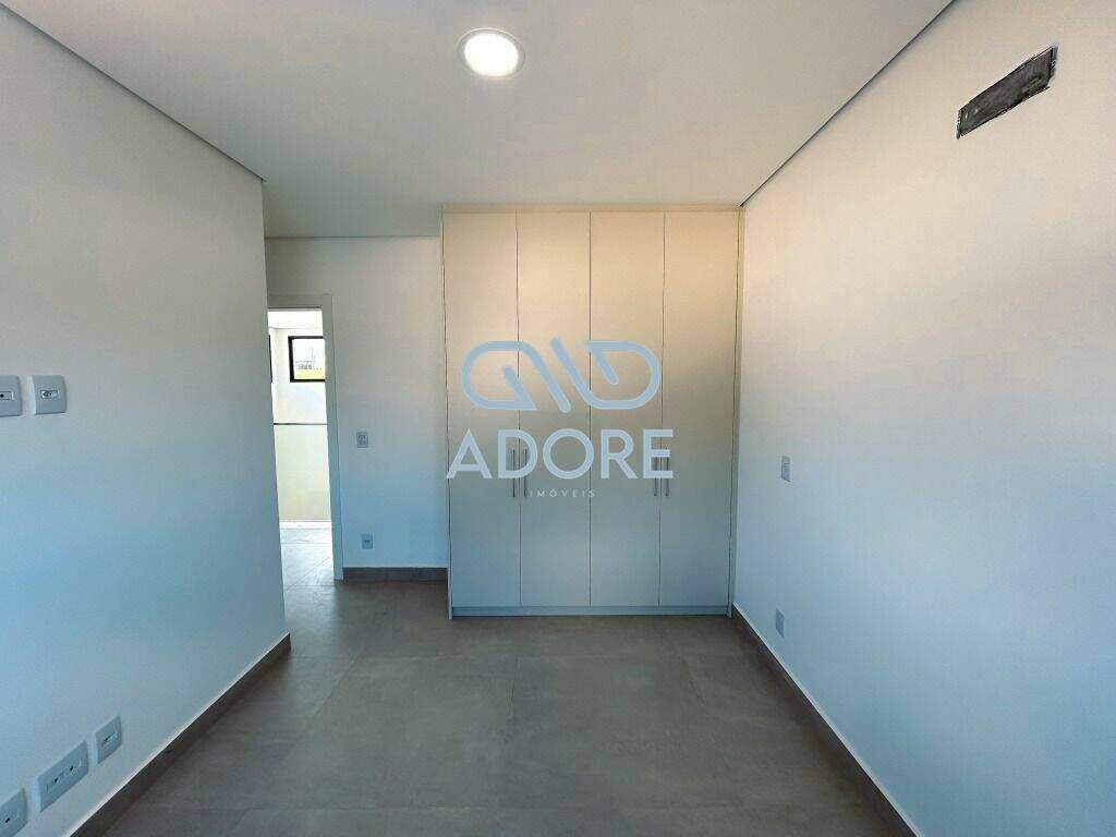 Casa de Condomínio à venda no Condomínio Villas do Golfe: 
