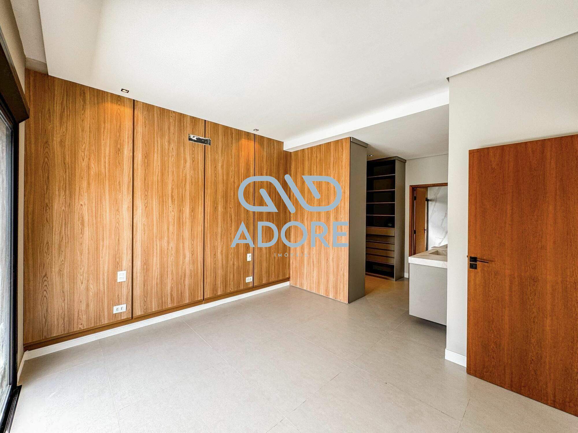 Casa de Condomínio à venda no Condomínio Villas do Golfe: 