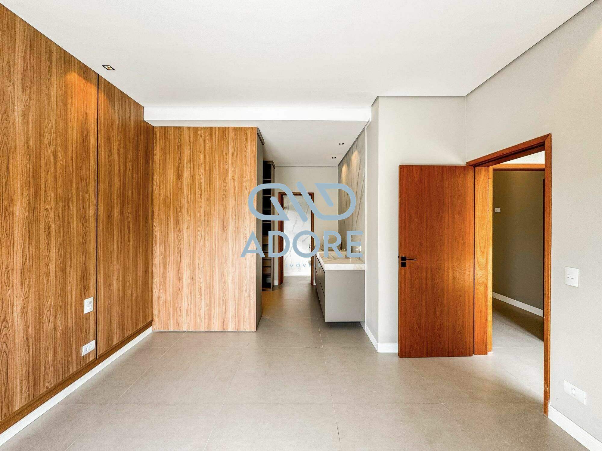 Casa de Condomínio à venda no Condomínio Villas do Golfe: 