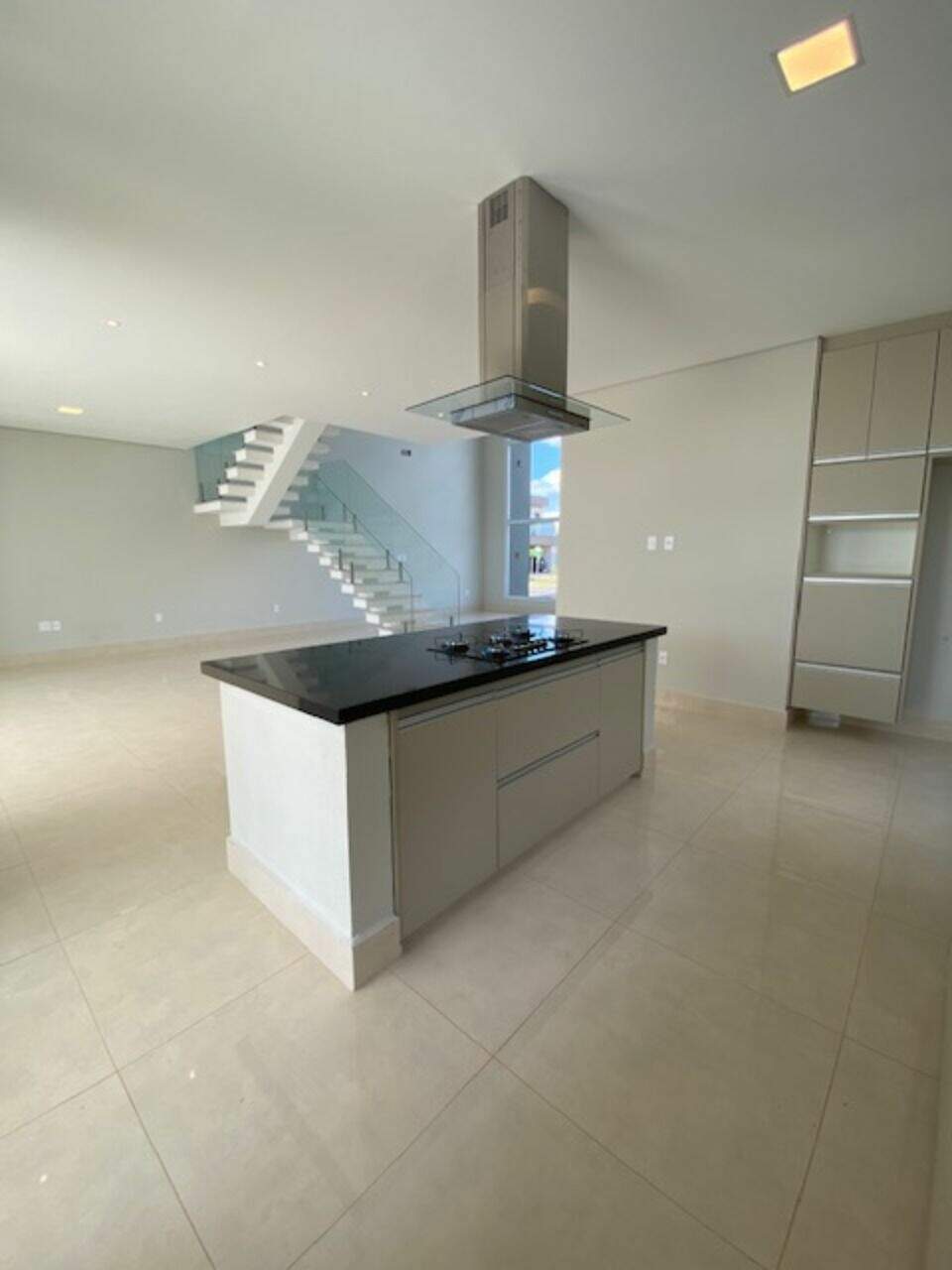 Casa de Condomínio à venda no Jardim Residencial Dona Maria José: 