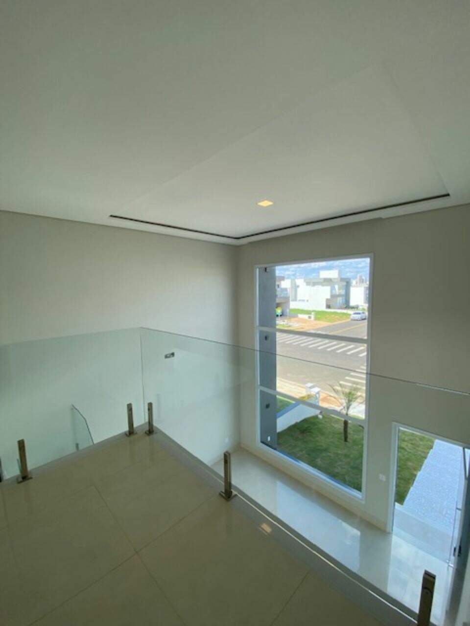 Casa de Condomínio à venda no Jardim Residencial Dona Maria José: 