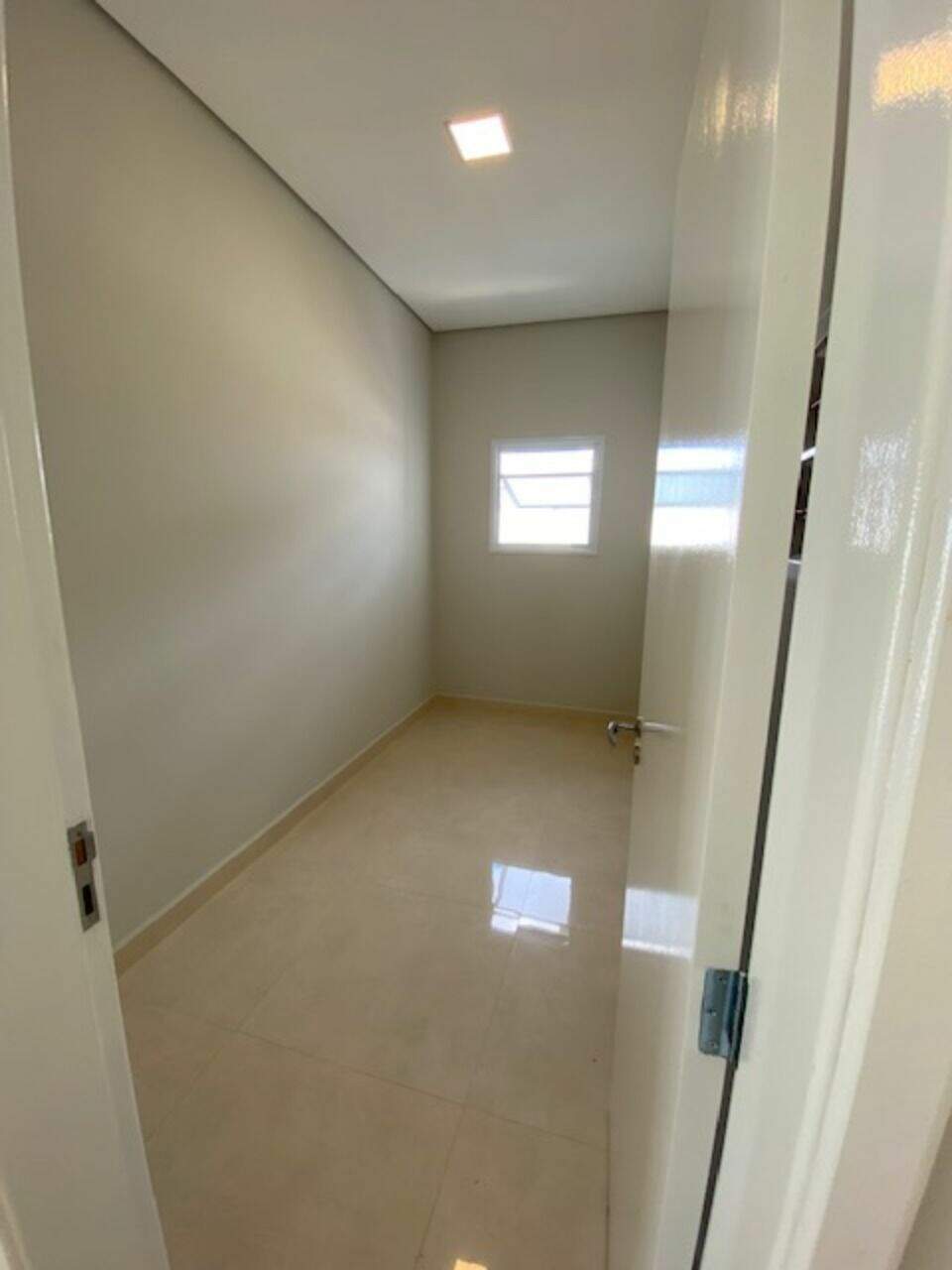 Casa de Condomínio à venda no Jardim Residencial Dona Maria José: 