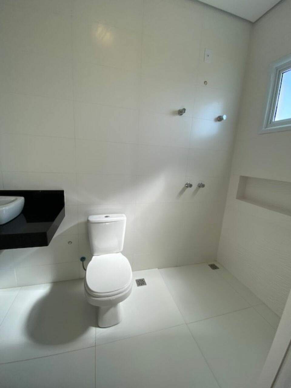 Casa de Condomínio à venda no Jardim Residencial Dona Maria José: 