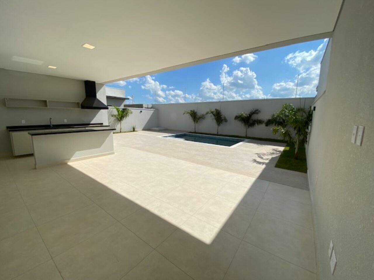Casa de Condomínio à venda no Jardim Residencial Dona Maria José: 