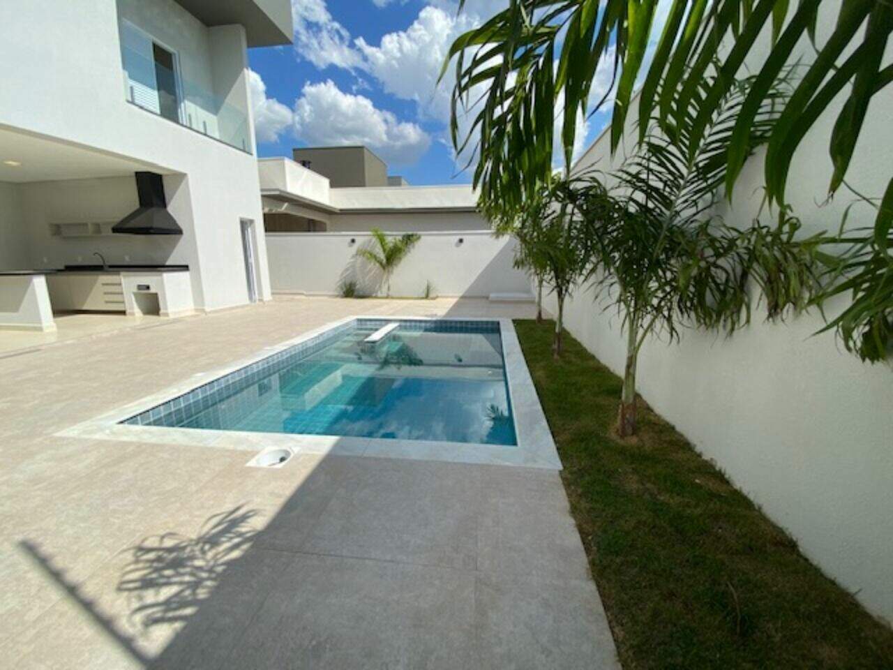 Casa de Condomínio à venda no Jardim Residencial Dona Maria José: 