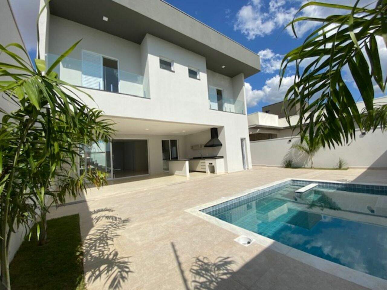 Casa de Condomínio à venda no Jardim Residencial Dona Maria José: 