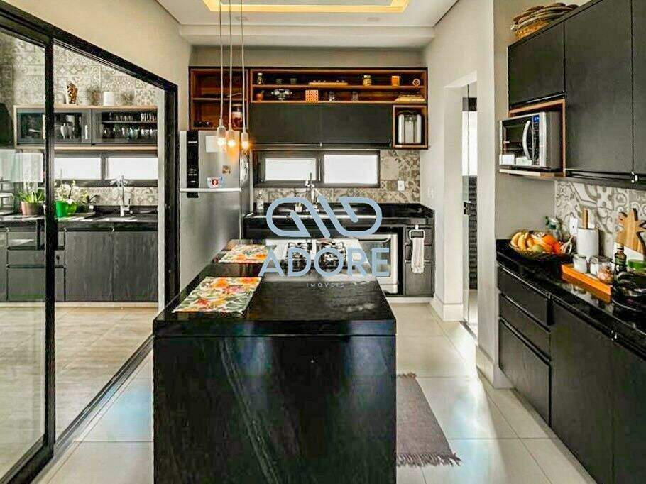 Casa de Condomínio à venda no Condomínio Villas do Golfe: 