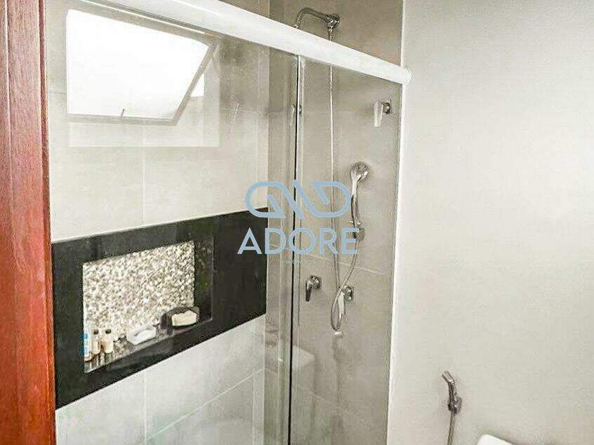 Casa de Condomínio à venda no Condomínio Villas do Golfe: 