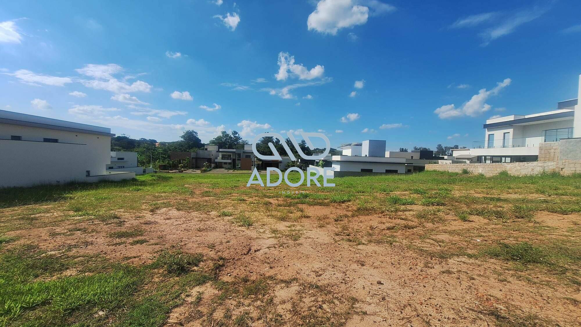 Terreno à venda no Condomínio Portal dos Bandeirantes: 