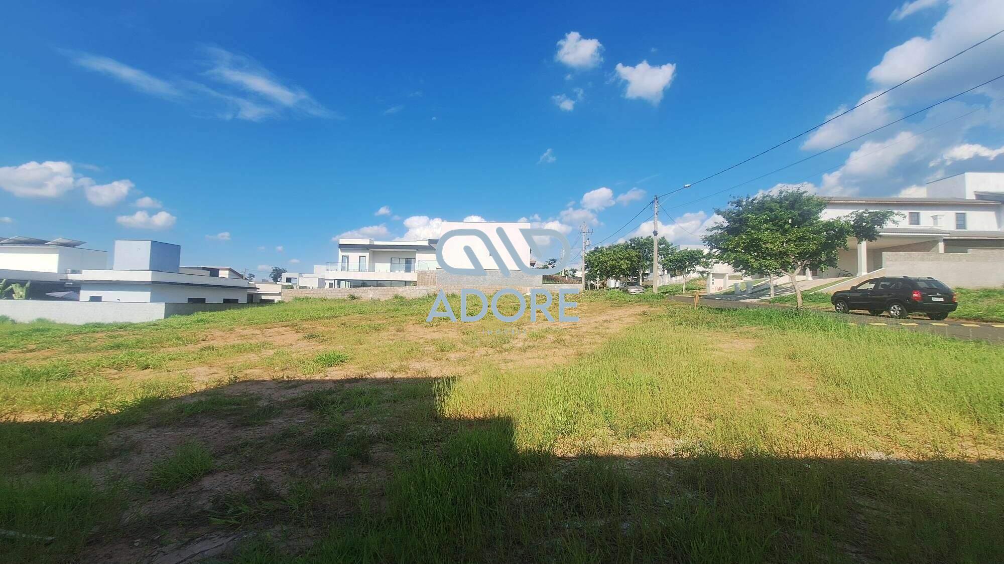 Terreno à venda no Condomínio Portal dos Bandeirantes: 