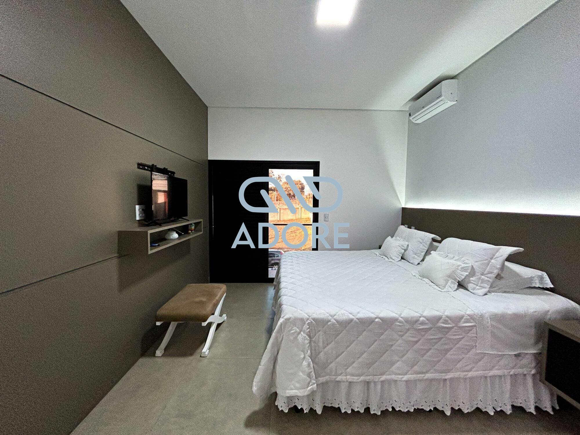 Casa de Condomínio à venda no Condomínio Portal dos Bandeirantes: 