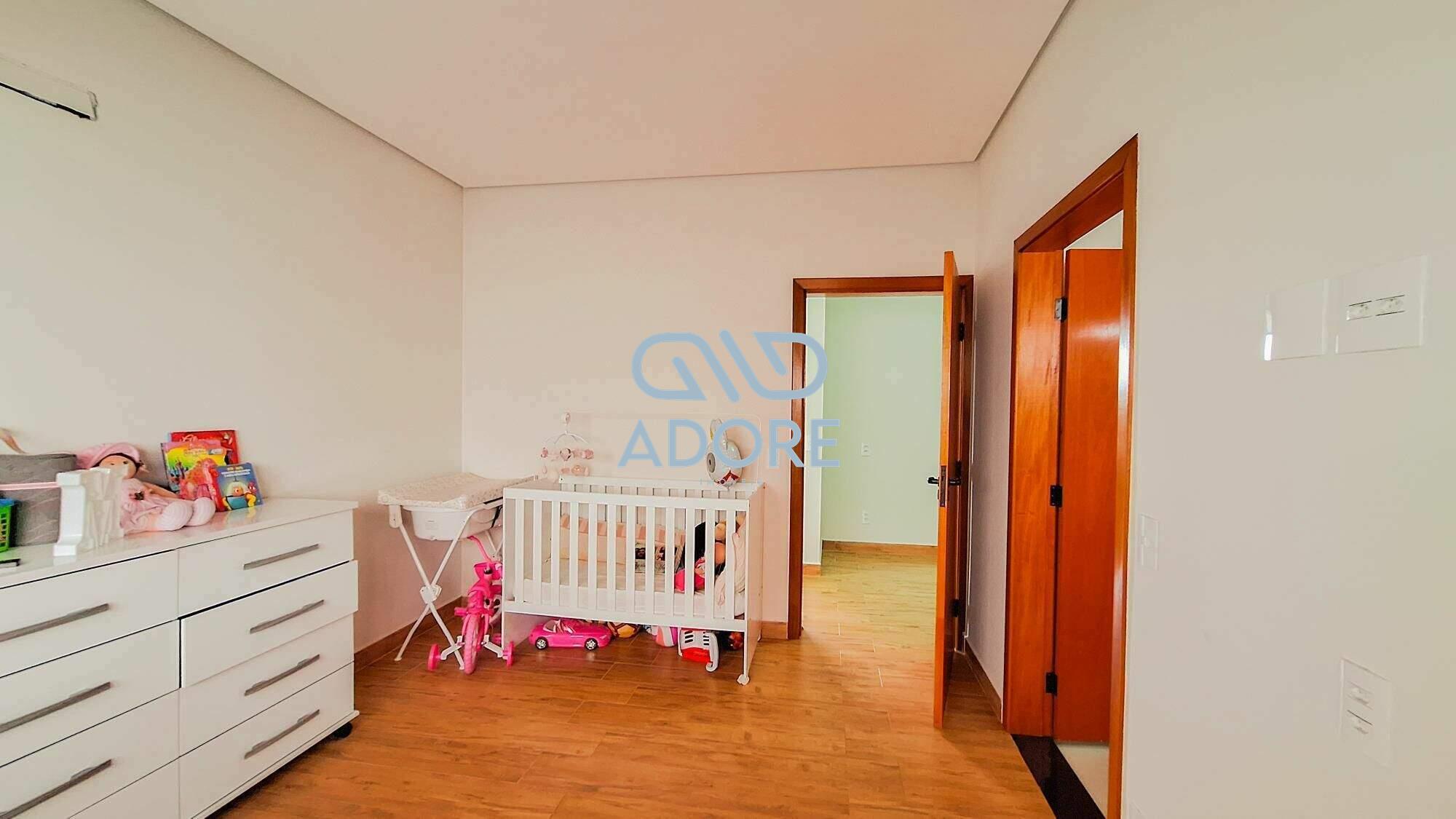 Casa de Condomínio à venda no Condomínio Portal dos Bandeirantes: 