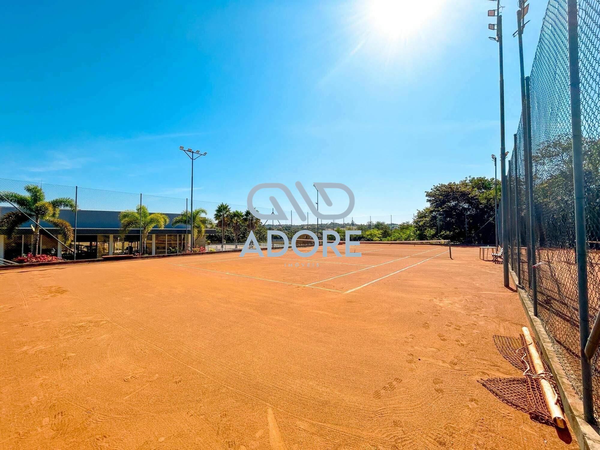 Terreno à venda no Condomínio Portal dos Bandeirantes: 