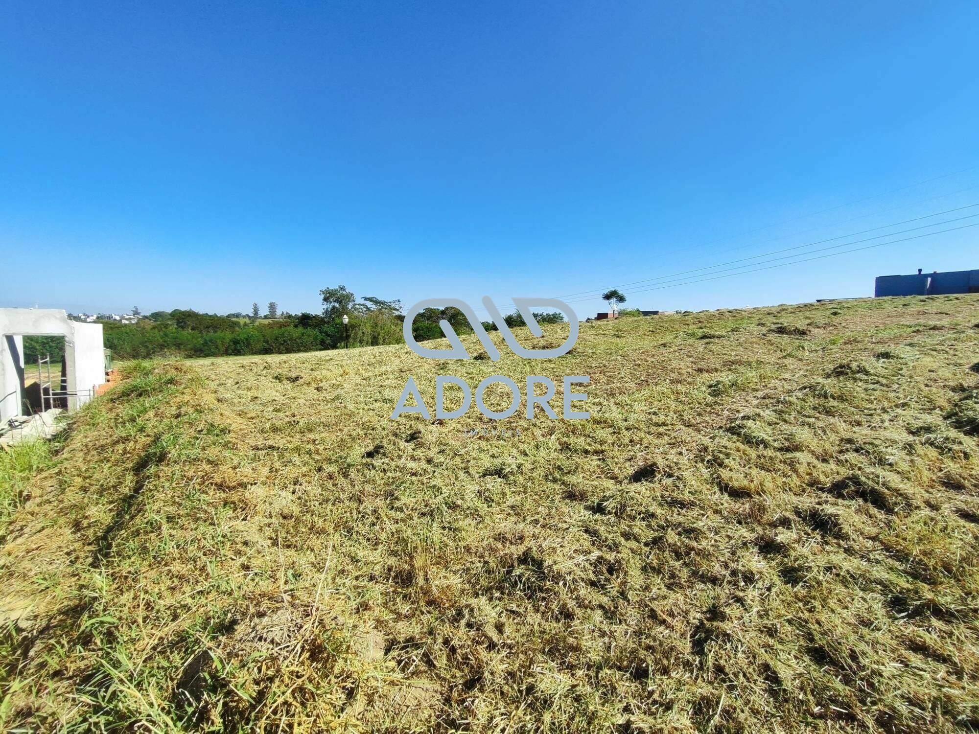 Terreno à venda no Condomínio Villas do Golfe: 