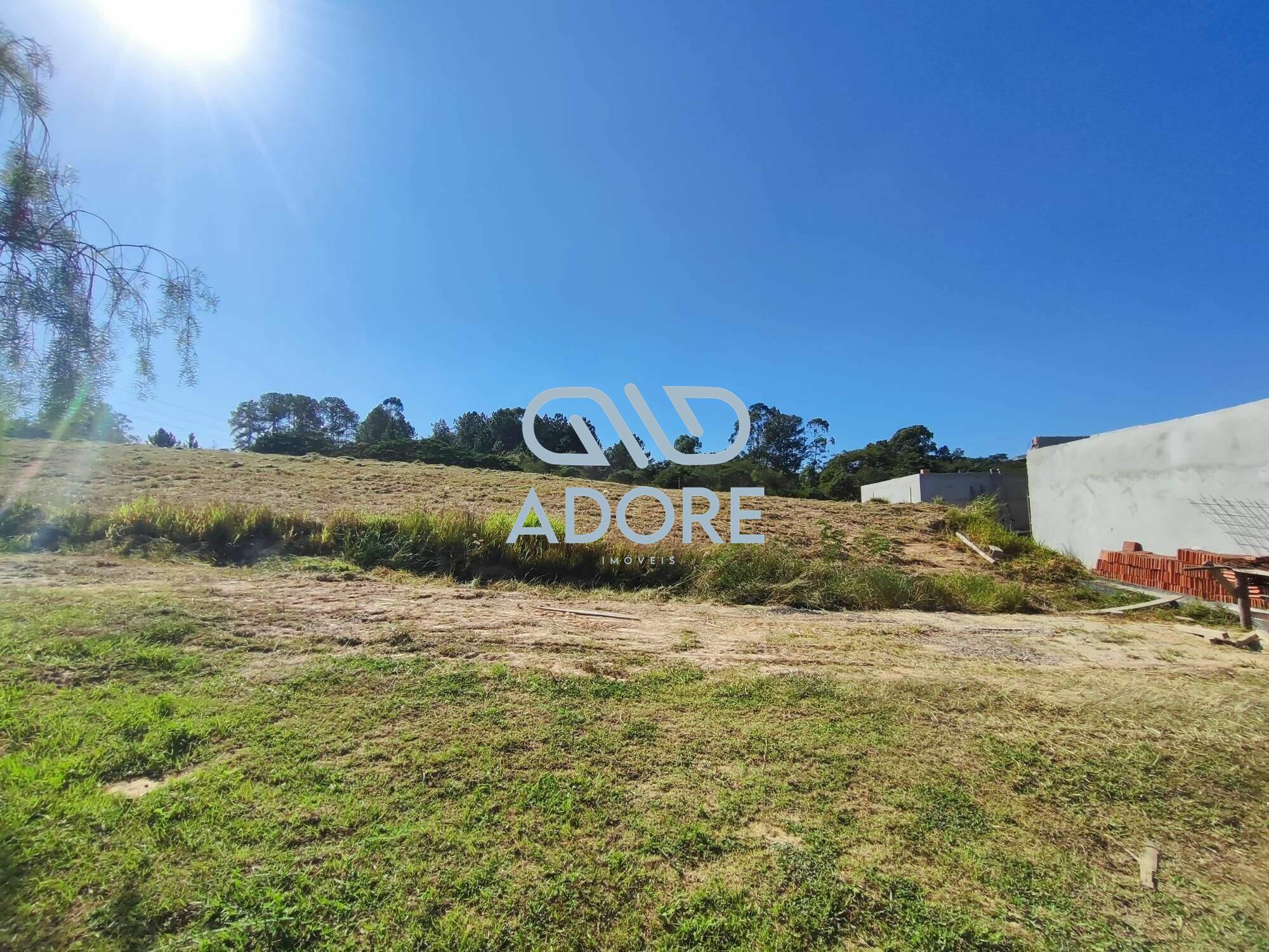 Terreno à venda no Condomínio Villas do Golfe: 