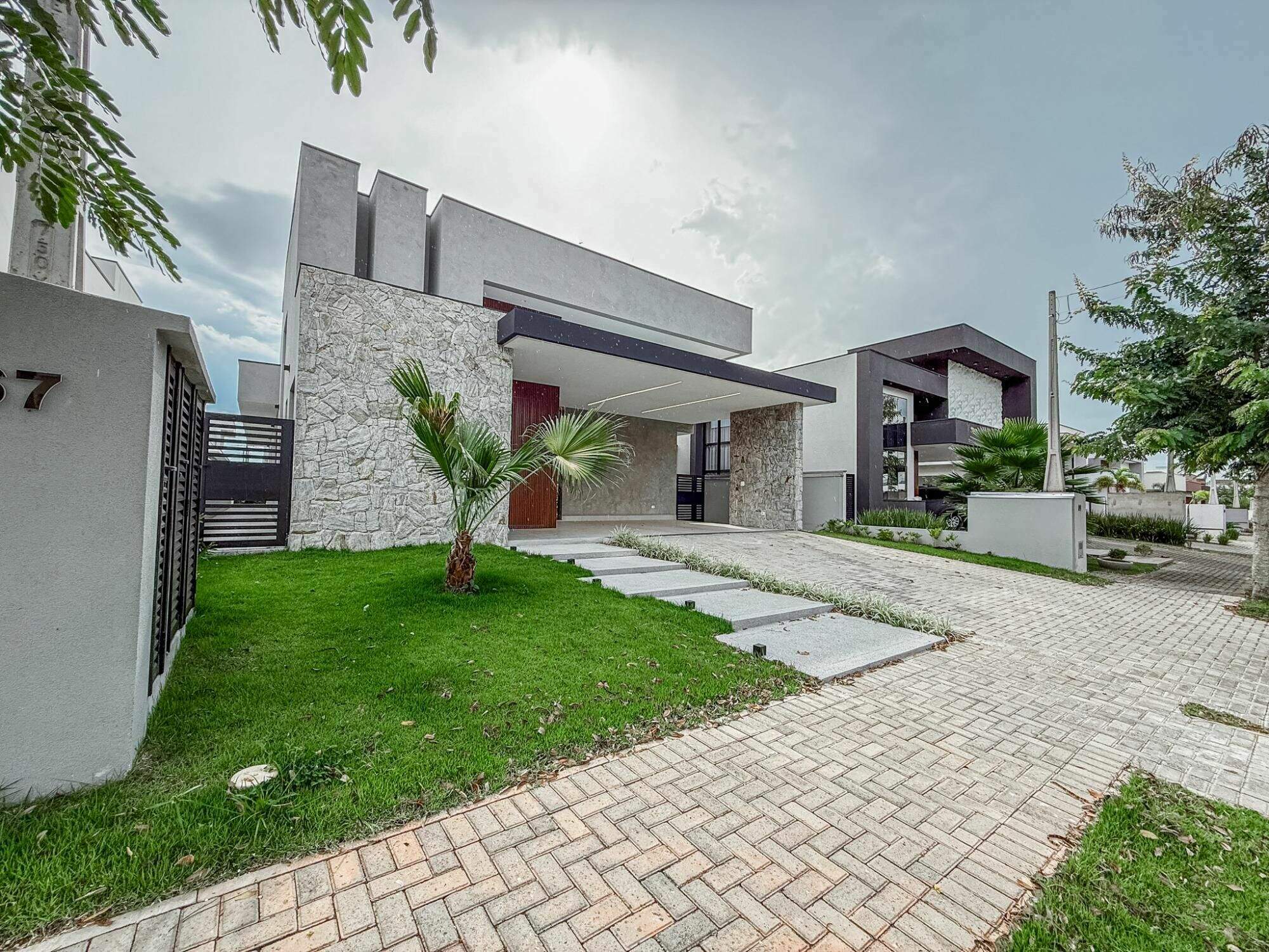 Casa de Condomínio à venda no Condomínio Portal dos Bandeirantes: 