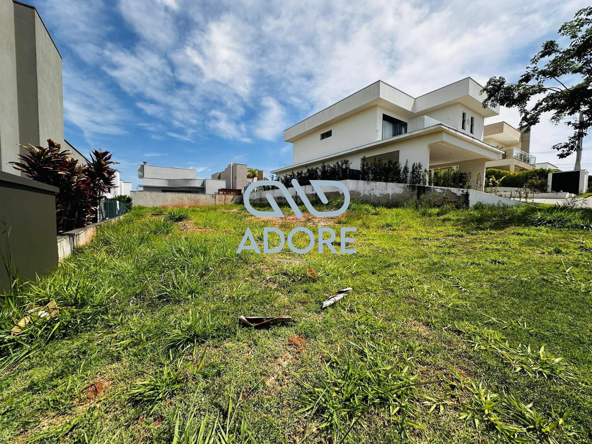 Terreno à venda no Condomínio Portal dos Bandeirantes: 