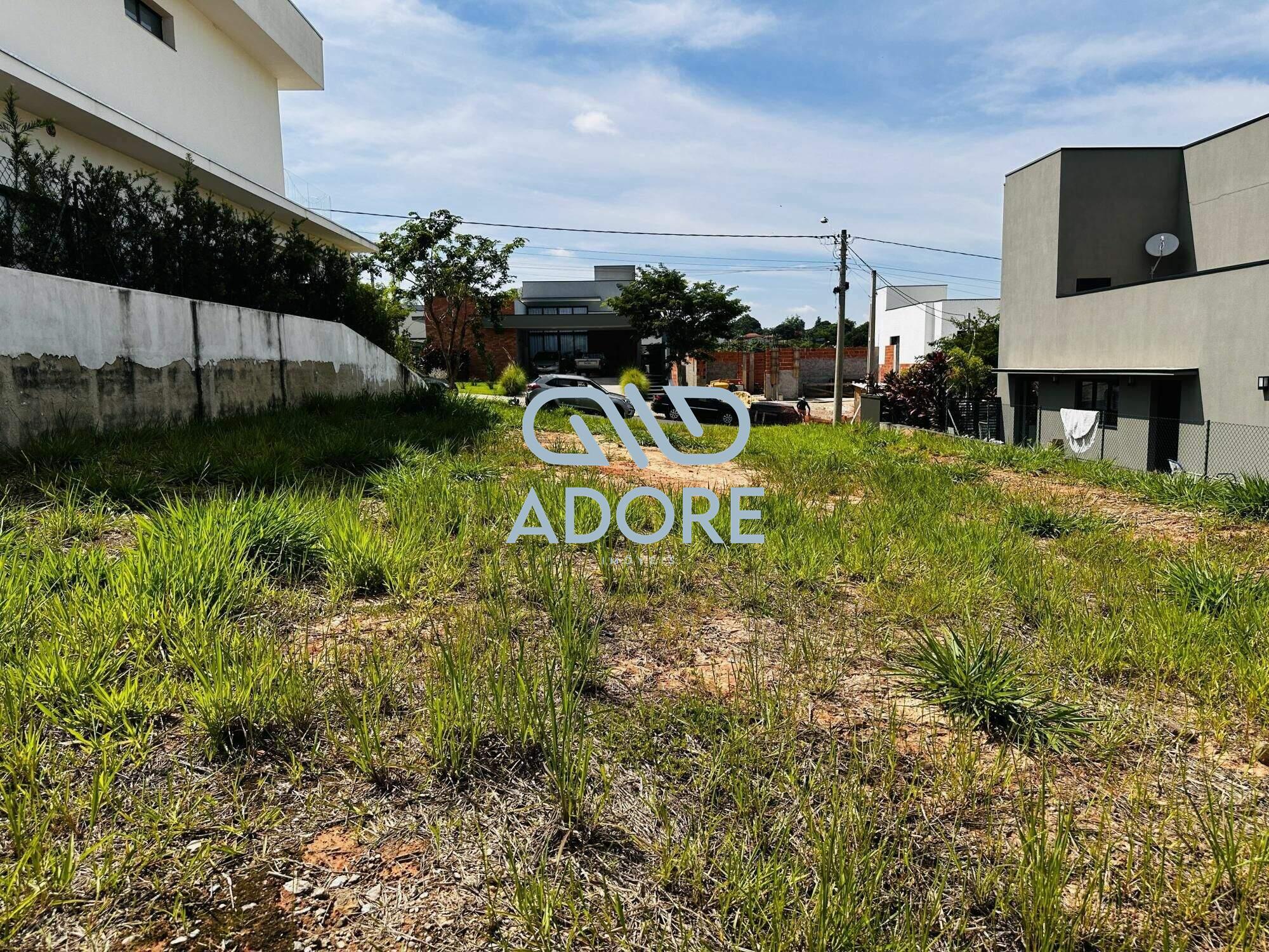 Terreno à venda no Condomínio Portal dos Bandeirantes: 