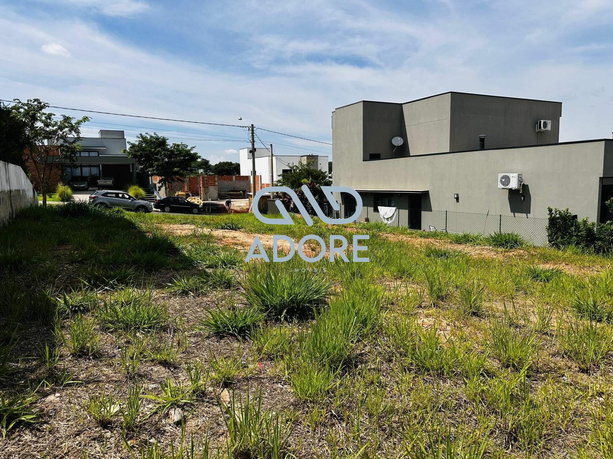 Terreno à venda no Condomínio Portal dos Bandeirantes: 