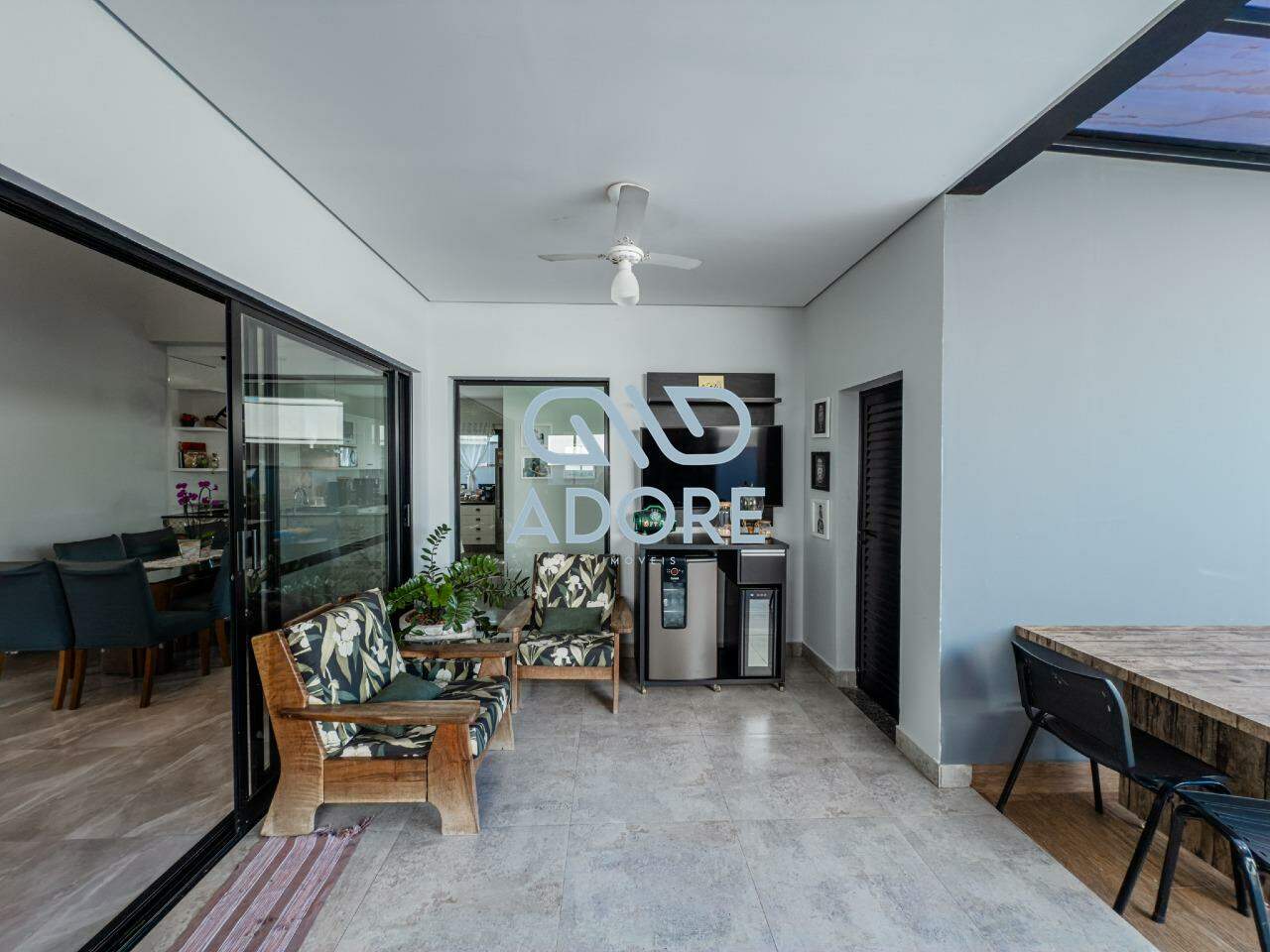 Casa de Condomínio à venda no Condomínio Portal dos Bandeirantes: 