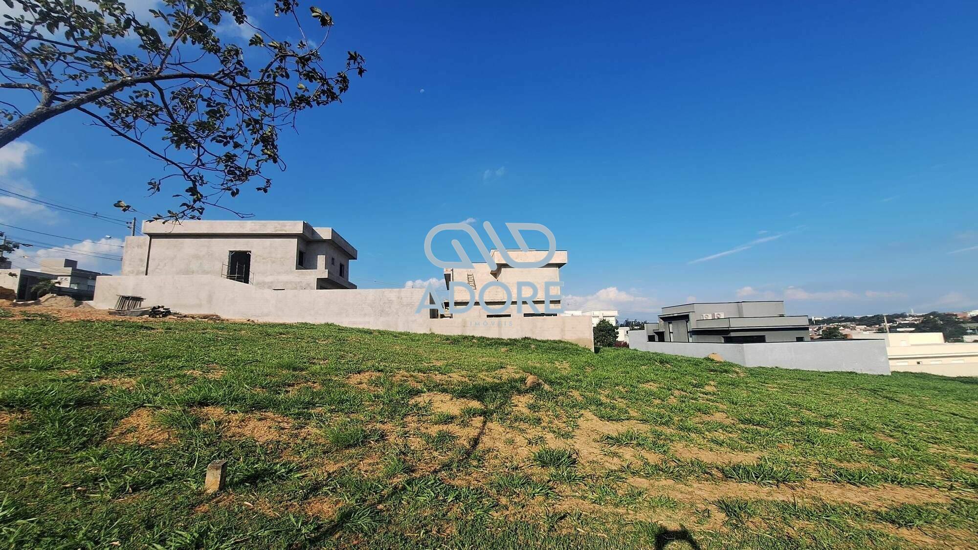 Terreno à venda no Condomínio Portal dos Bandeirantes: 