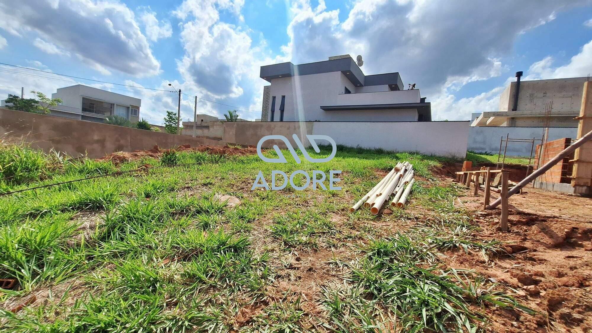 Terreno à venda no Condomínio Reserva Central Parque: 