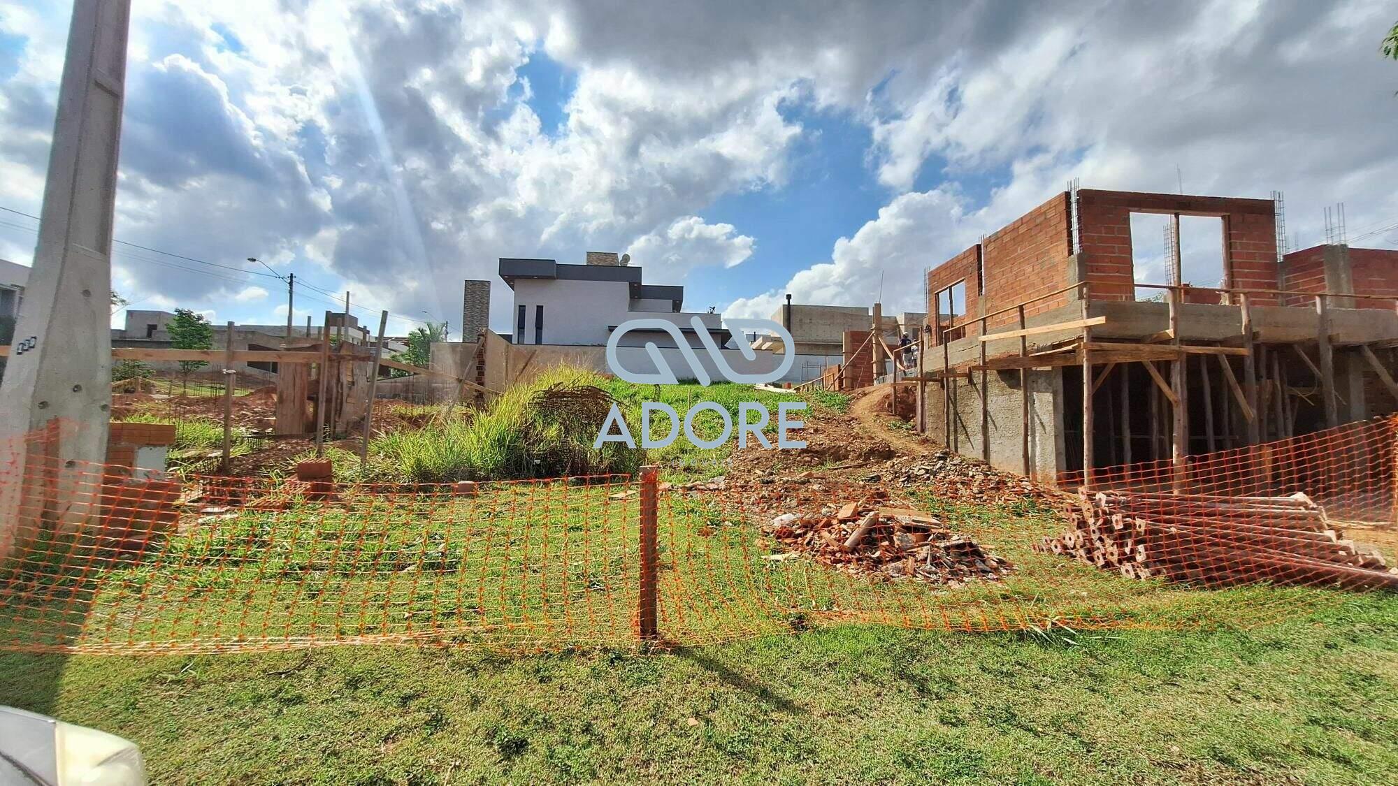 Terreno à venda no Condomínio Reserva Central Parque: 