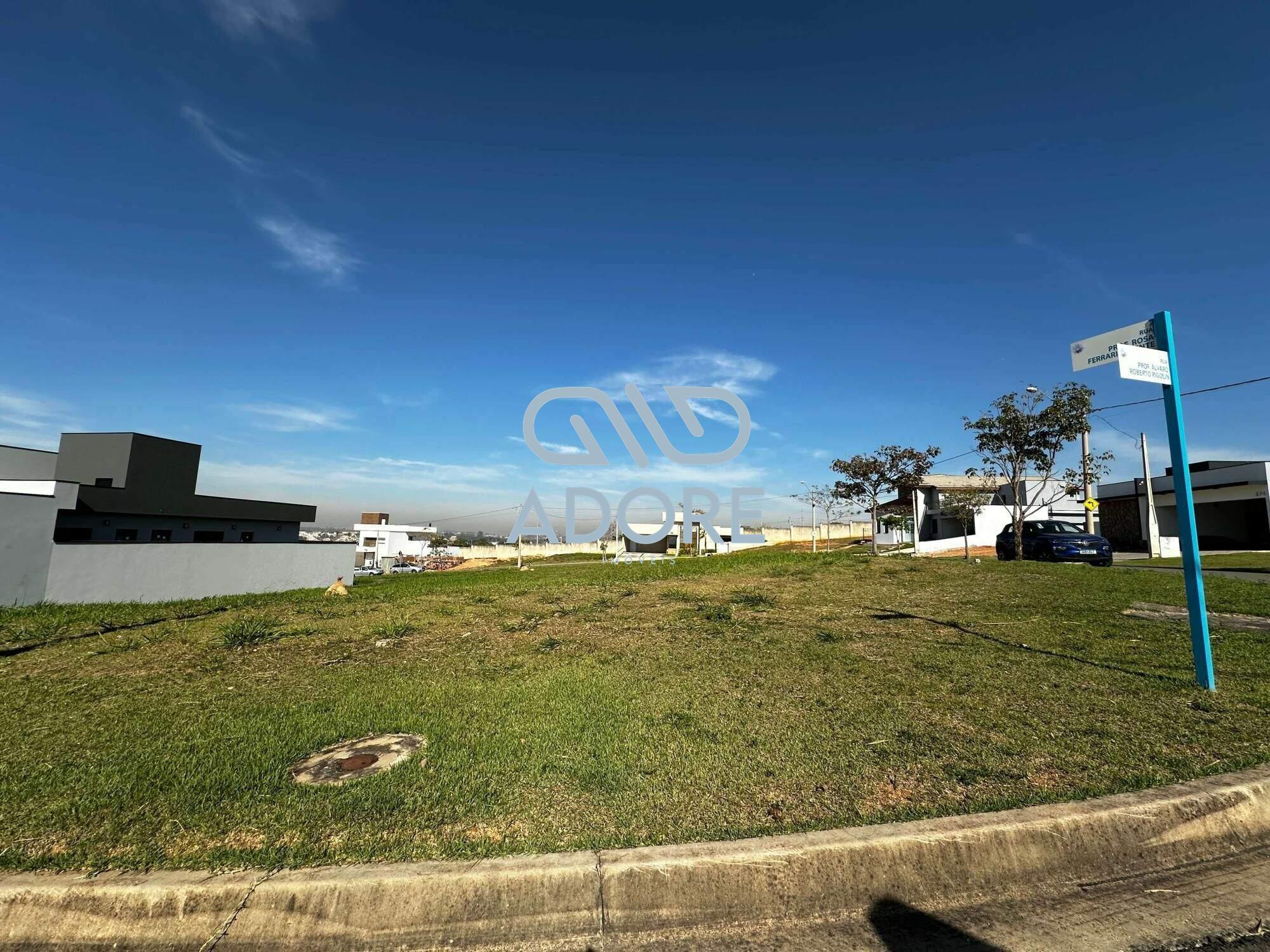 Terreno à venda no Condomínio Reserva Central Parque: 