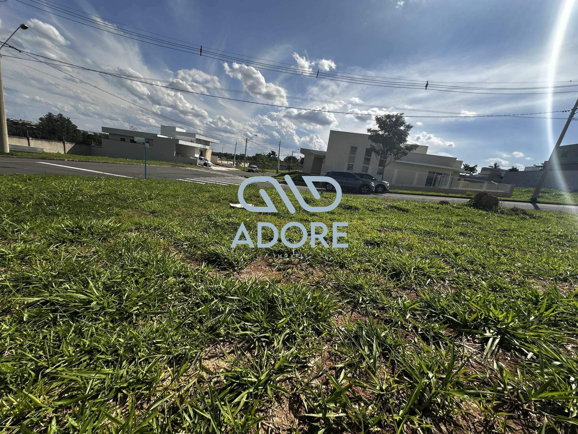 Terreno à venda no Condomínio Reserva Central Parque: 