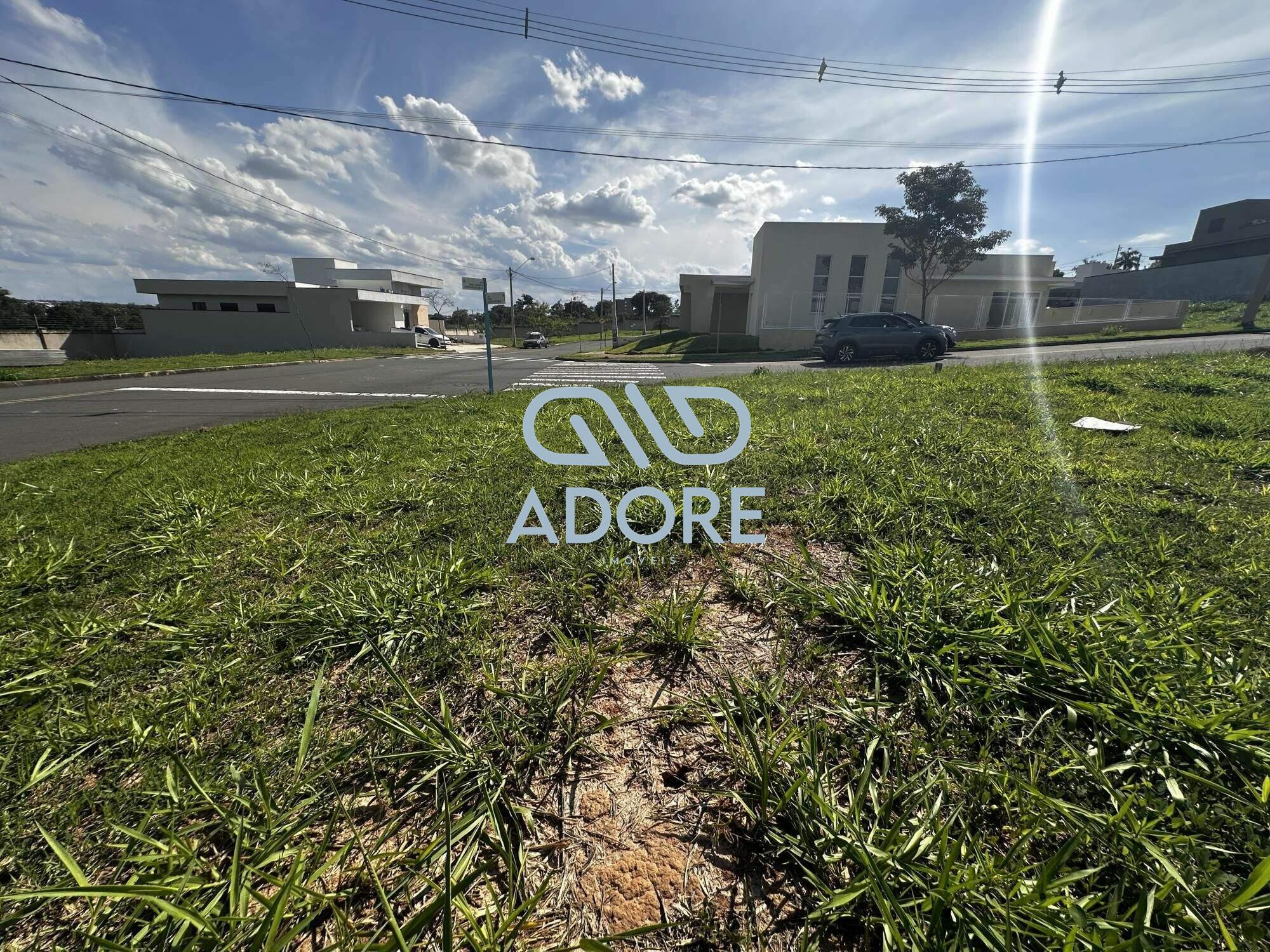 Terreno à venda no Condomínio Reserva Central Parque: 